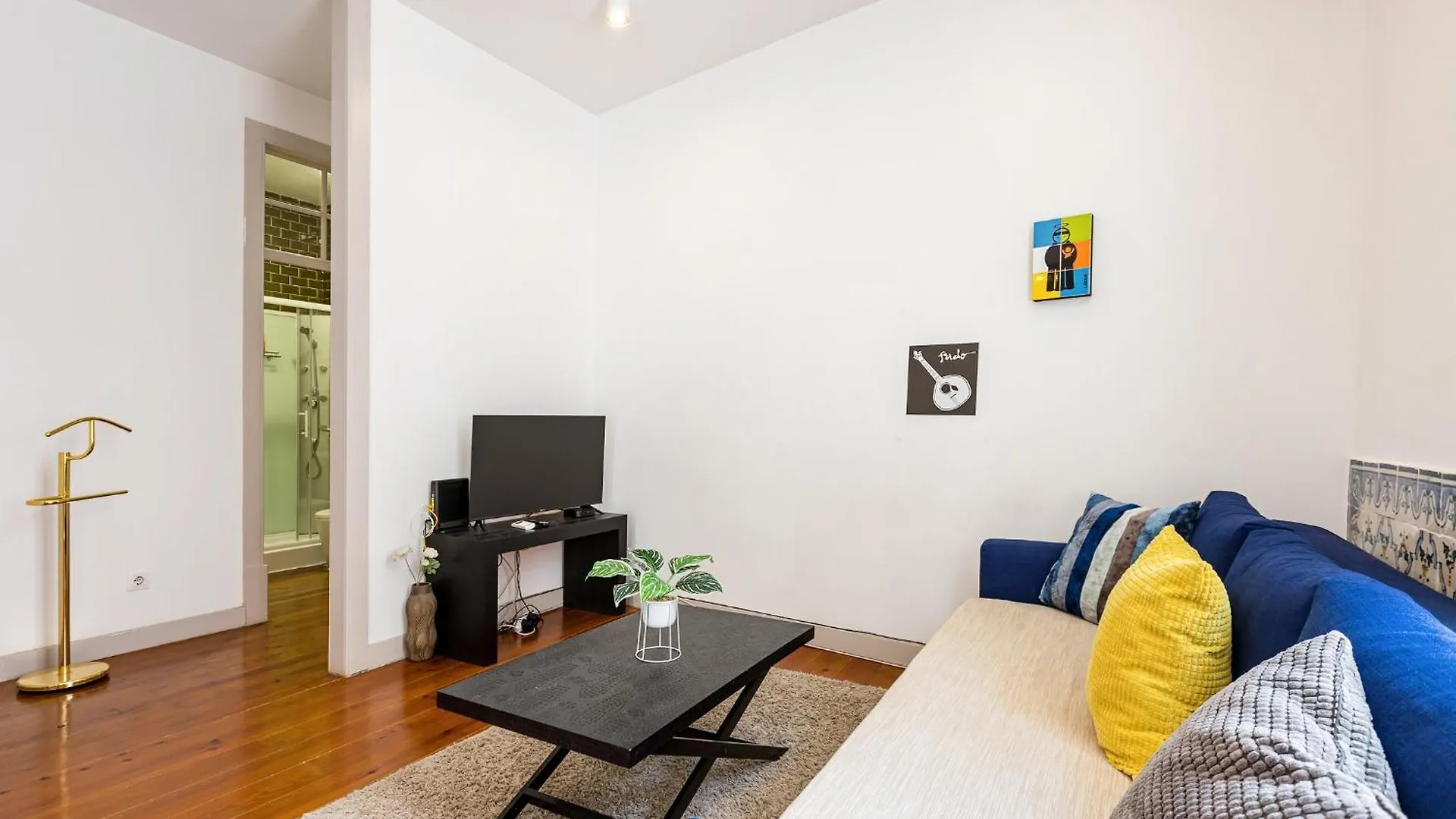 Downtown Cozy Apartment Lisbon Portugal